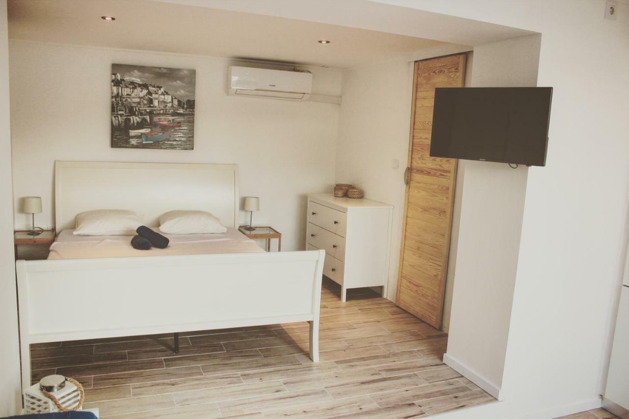 O Sole Apartment With Private Beach 多吉奥科如 外观 照片